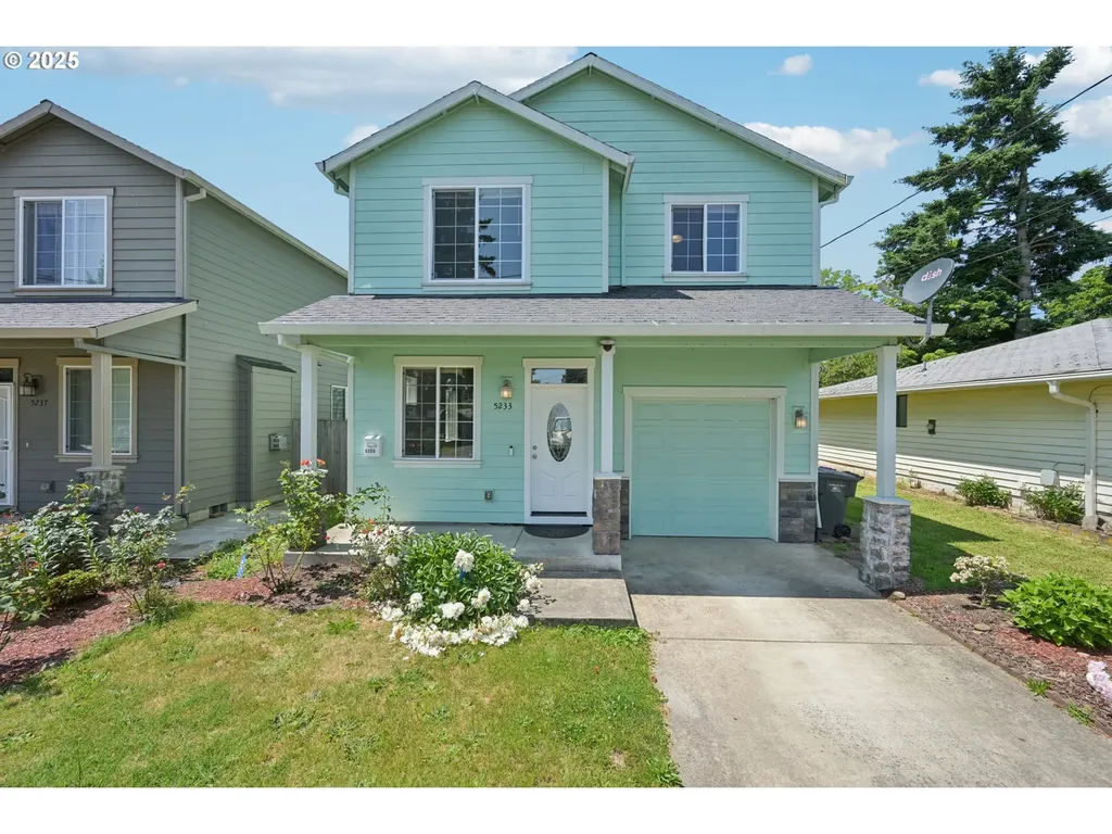 5233 SE 109th Avenue Portland OR 97266