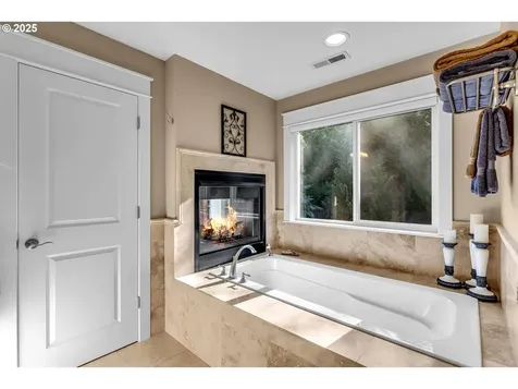 19405 NE 227th Court Brush Prairie WA 98606