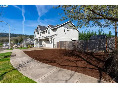 3872 N Morris Street Newberg OR 97132