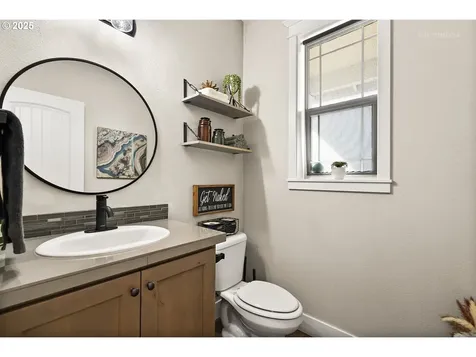 3872 N Morris Street Newberg OR 97132