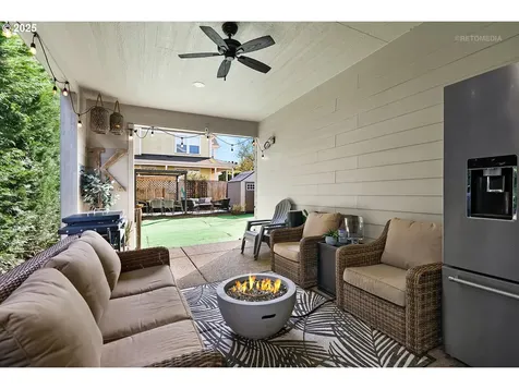 3872 N Morris Street Newberg OR 97132