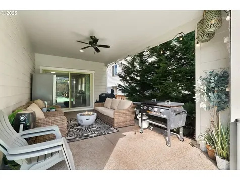3872 N Morris Street Newberg OR 97132