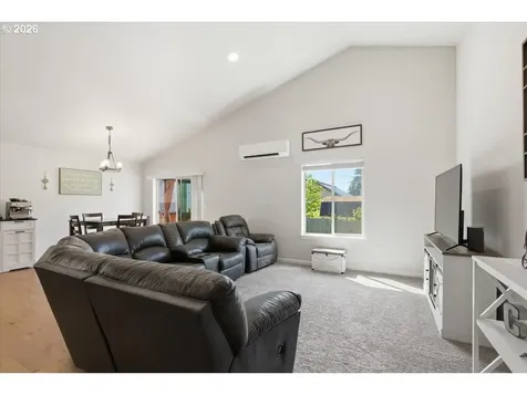 341 NW Hope Court Willamina OR 97396