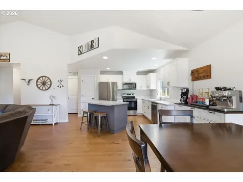 341 NW Hope Court Willamina OR 97396
