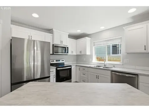 341 NW Hope Court Willamina OR 97396