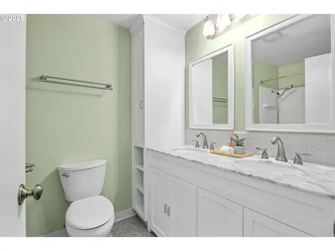 13555 SW Fircrest Court Beaverton OR 97008