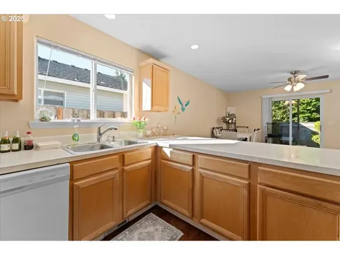 1745 SW 27th Street Troutdale OR 97060
