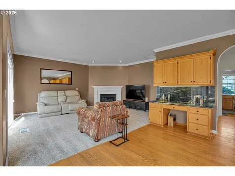 1116 Glazemeadow Street Keizer OR 97303
