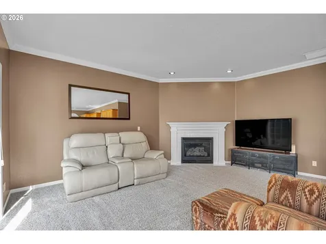 1116 Glazemeadow Street Keizer OR 97303