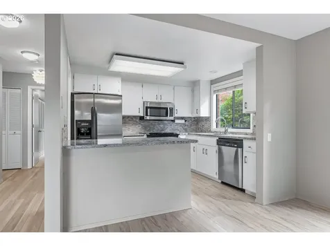 15432 SW 114th Court Portland OR 97224