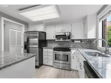 15432 SW 114th Court Portland OR 97224