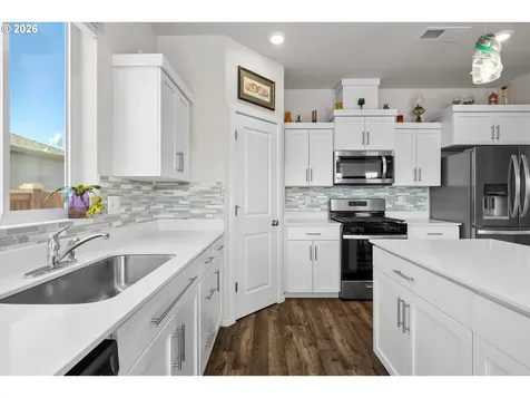 715 NE Union Loop Prineville OR 97754