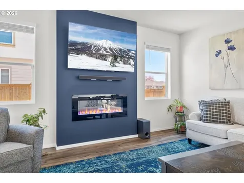 715 NE Union Loop Prineville OR 97754