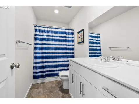 715 NE Union Loop Prineville OR 97754