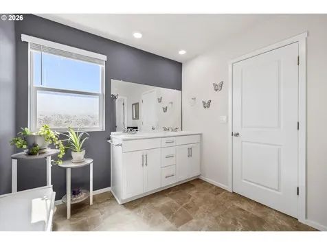 715 NE Union Loop Prineville OR 97754