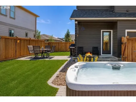 715 NE Union Loop Prineville OR 97754