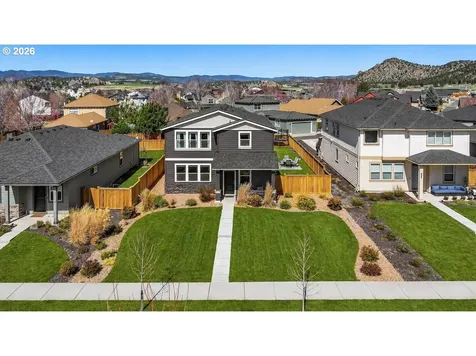 715 NE Union Loop Prineville OR 97754