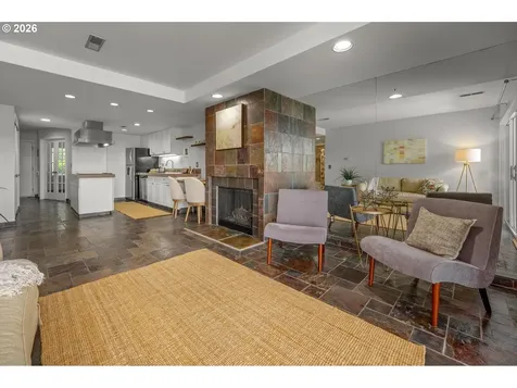 113 N Hayden Bay Drive Portland OR 97217