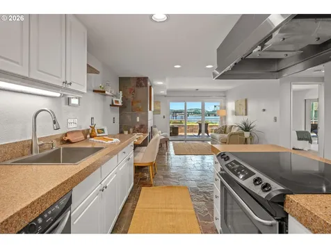113 N Hayden Bay Drive Portland OR 97217