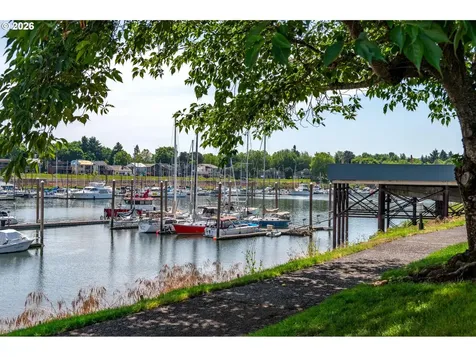 113 N Hayden Bay Drive Portland OR 97217