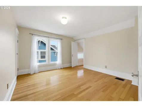 4549 NE 22nd Avenue Portland OR 97211