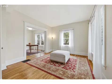 4549 NE 22nd Avenue Portland OR 97211