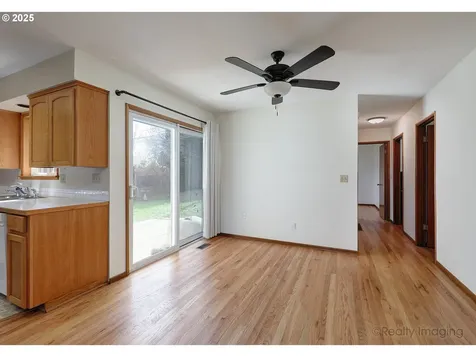 10608 NE Tillamook Street Portland OR 97220