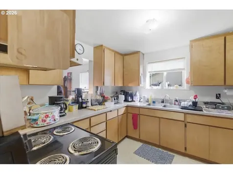 1044 23rd Avenue Sweet Home OR 97386