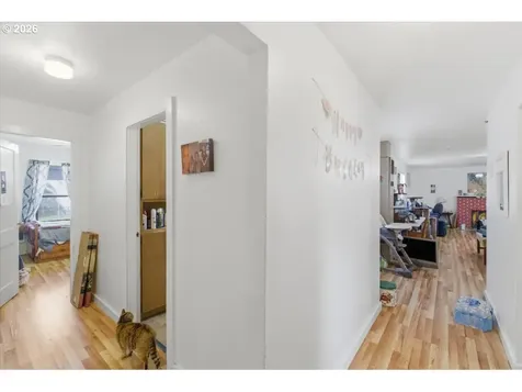 1044 23rd Avenue Sweet Home OR 97386
