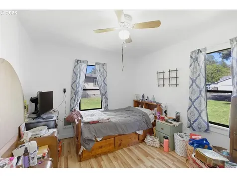 1044 23rd Avenue Sweet Home OR 97386