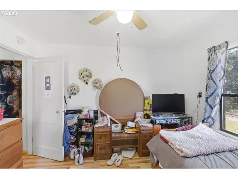 1044 23rd Avenue Sweet Home OR 97386