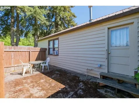 1044 23rd Avenue Sweet Home OR 97386