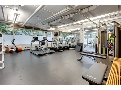 1125 NW 9th Avenue Portland OR 97209