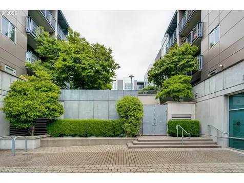1125 NW 9th Avenue Portland OR 97209
