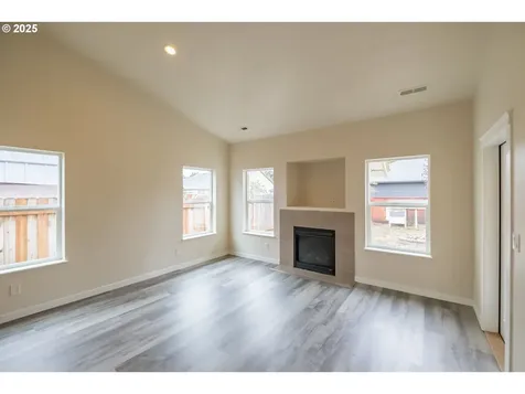 38601 Dogwood Street Scio OR 97374