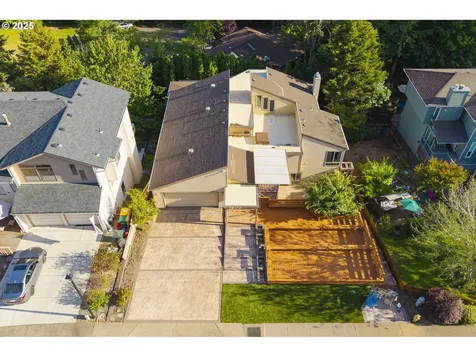 9600 SW Ventura Court Portland OR 97223