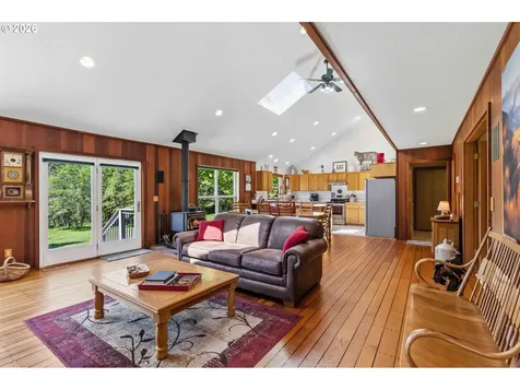 359 Frank Smith Road Toutle WA 98649