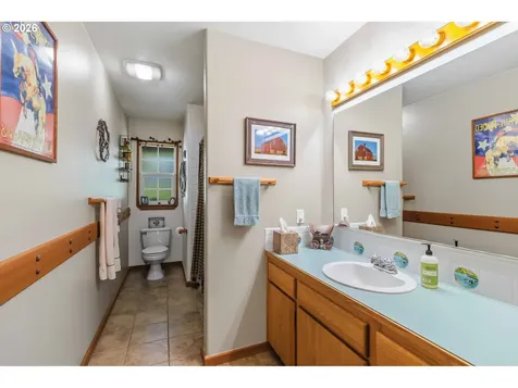 359 Frank Smith Road Toutle WA 98649