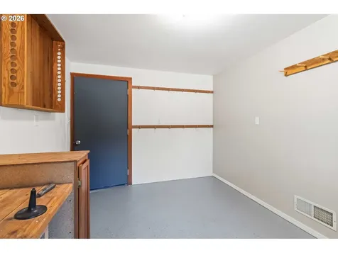 359 Frank Smith Road Toutle WA 98649