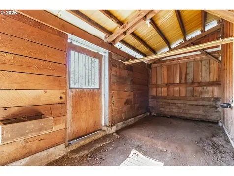359 Frank Smith Road Toutle WA 98649