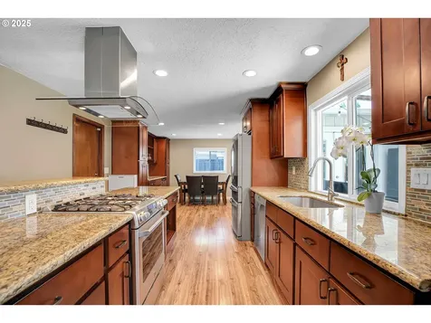19977 SW Joann Court Beaverton OR 97003