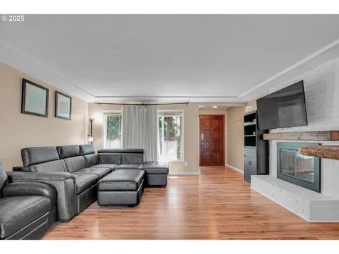 19977 SW Joann Court Beaverton OR 97003