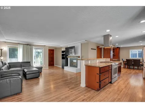 19977 SW Joann Court Beaverton OR 97003