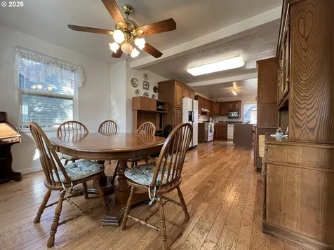 108/110 Park Avenue Seneca OR 97873