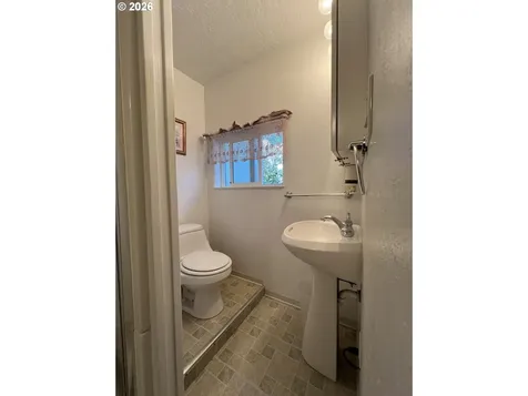 108/110 Park Avenue Seneca OR 97873