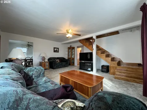 108/110 Park Avenue Seneca OR 97873