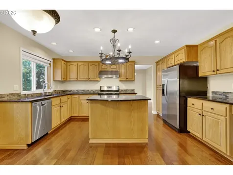 5391 NW Lianna Way Portland OR 97229