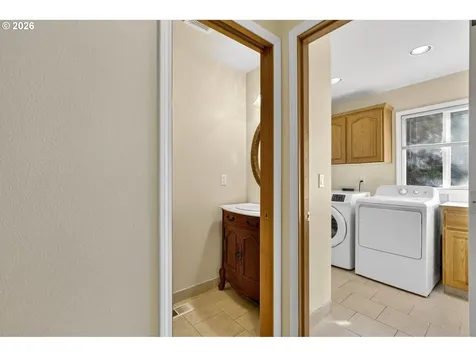 5391 NW Lianna Way Portland OR 97229