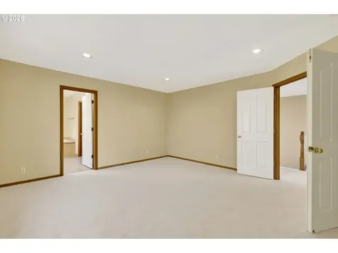 5391 NW Lianna Way Portland OR 97229