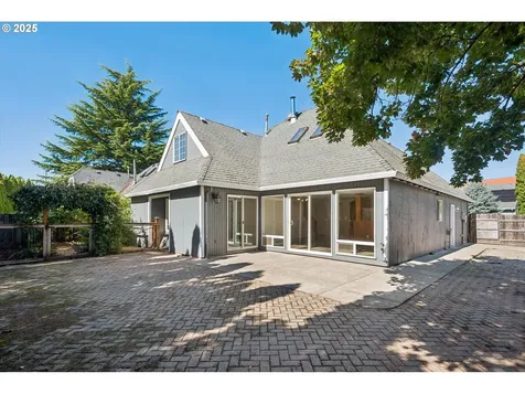 18770 SW Lisa Court Beaverton OR 97006